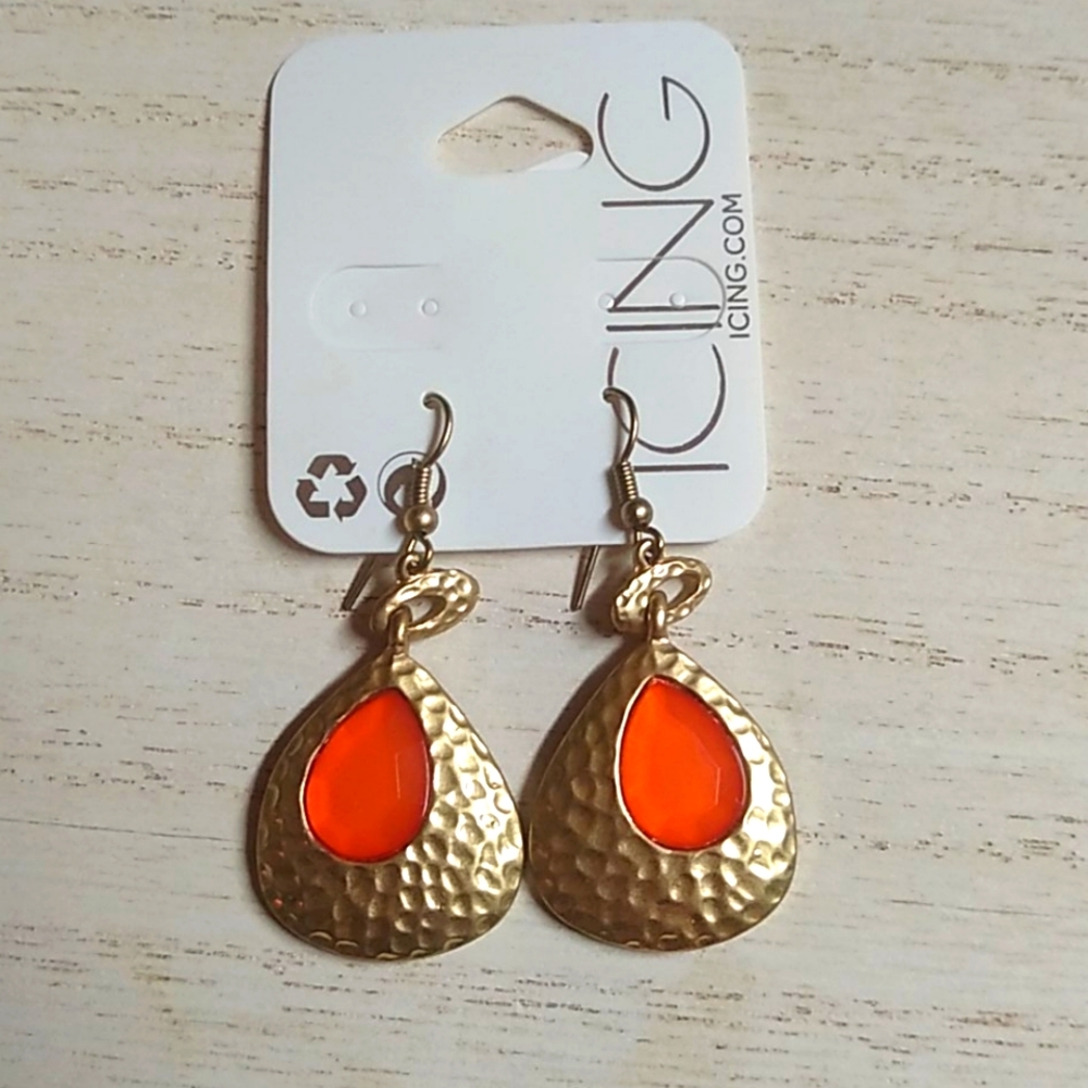 😻 3 For $15 Stamped Gold Orange Gem Dangles